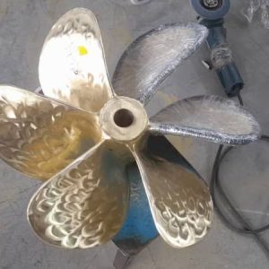 طراحی و ساخت پروانه برای شناورهای خدماتی